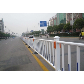 香港市政道路护栏工程